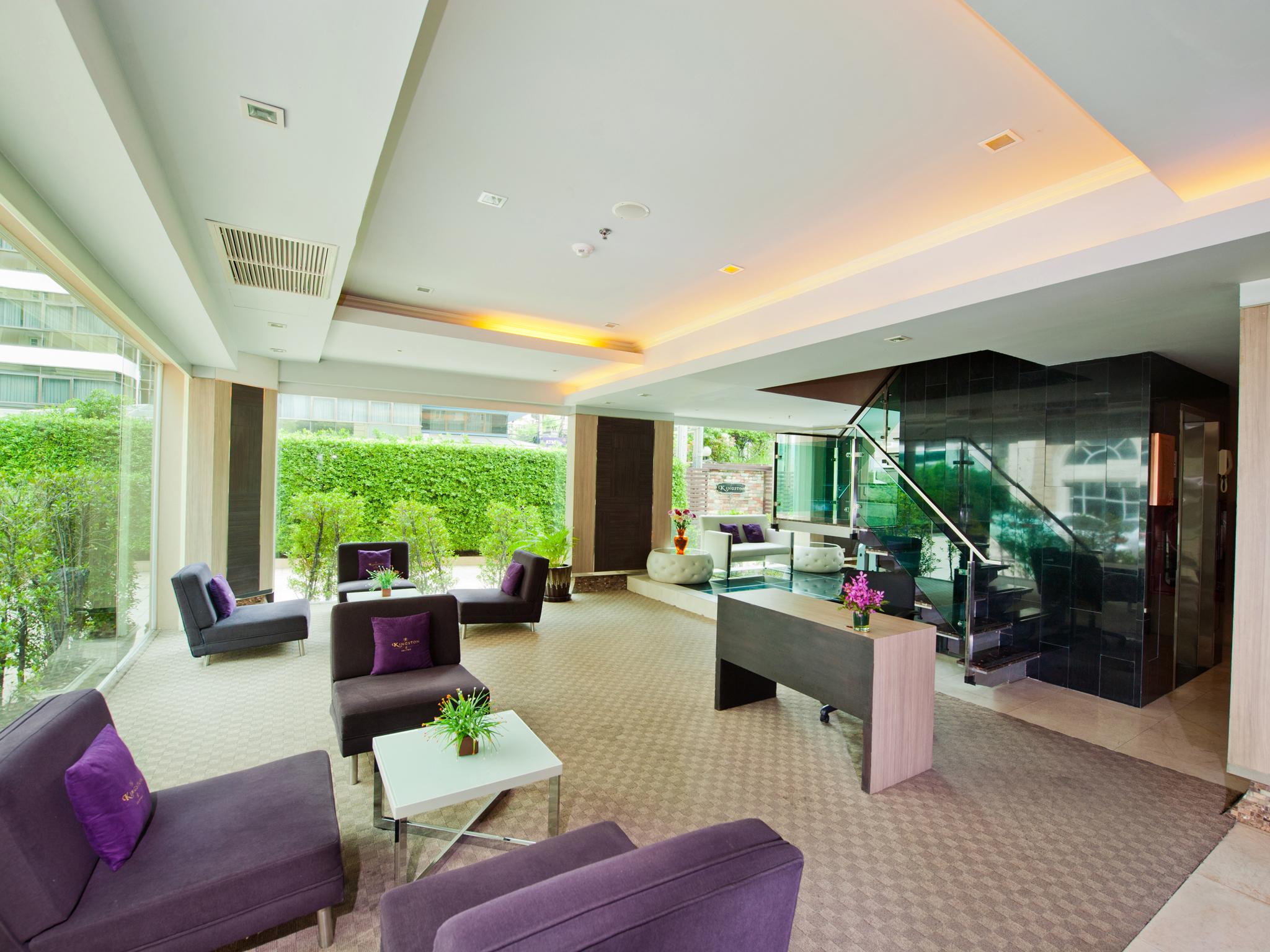Kingston Hotel