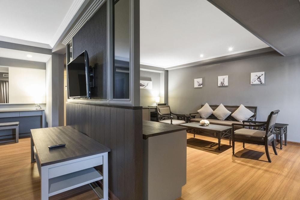 Sc Park - Sha Hotel 4*