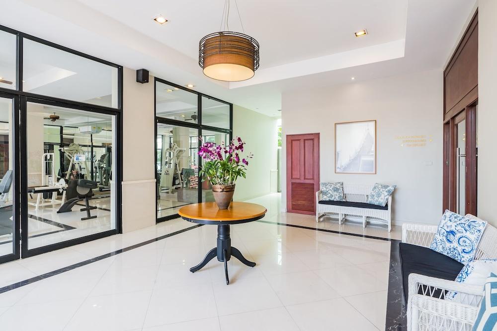 Asoke Sukhumvit By Uhg Aparthotel 4*