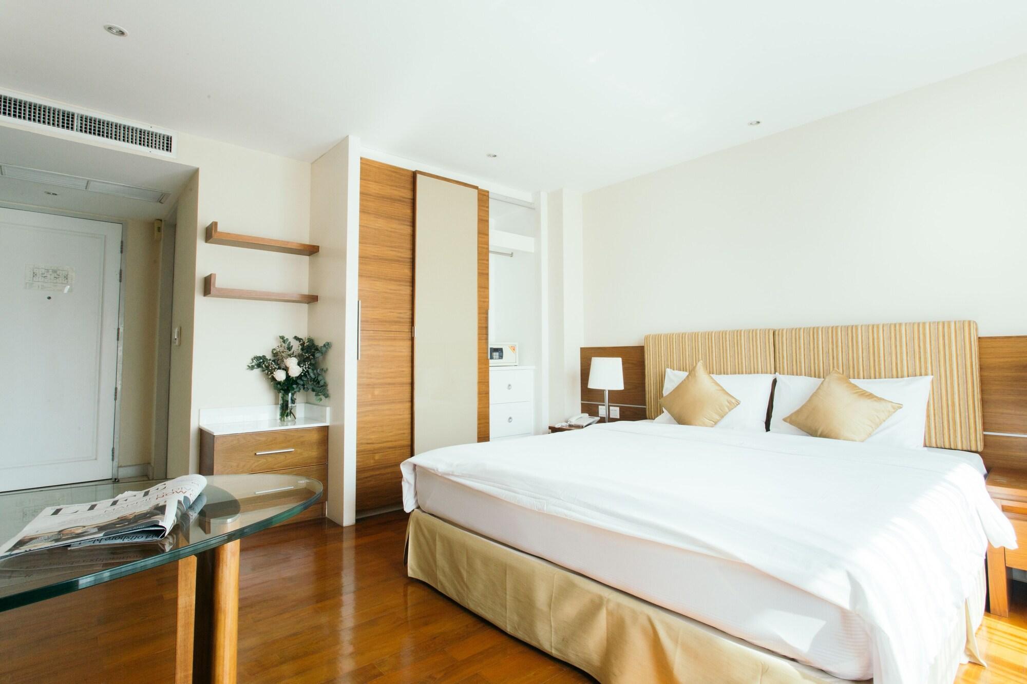 Thomson Hotel 3*