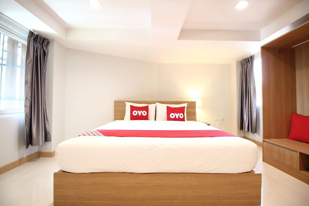 Super Oyo 484 Pannee Khaosan Sha 3*