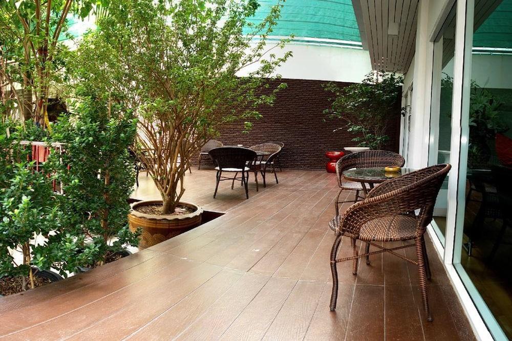 Nantra Silom Hotel 3*