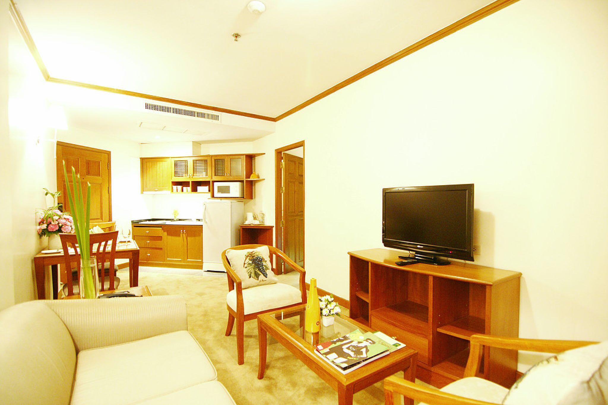 Grand Diamond Hotel