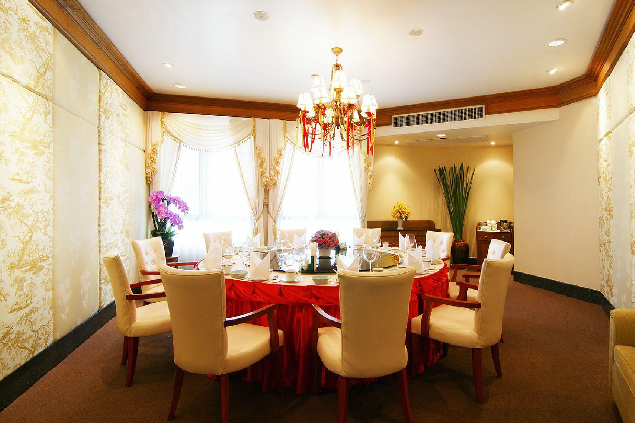 Grand Diamond 4* Bangkok