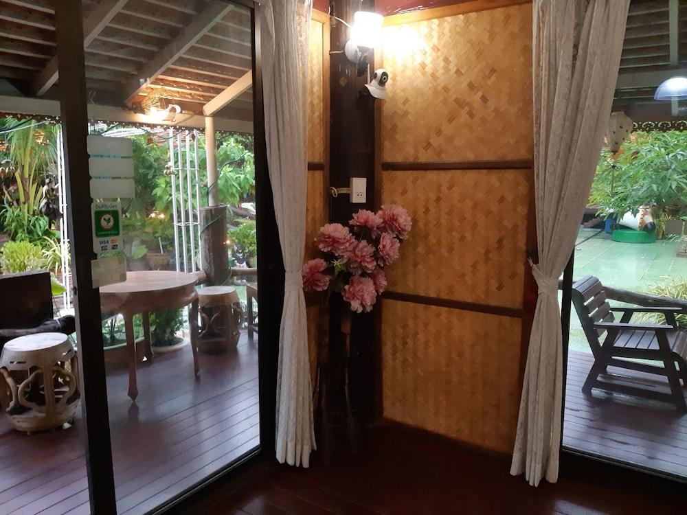 Resort Montri Donmuang Bangkok