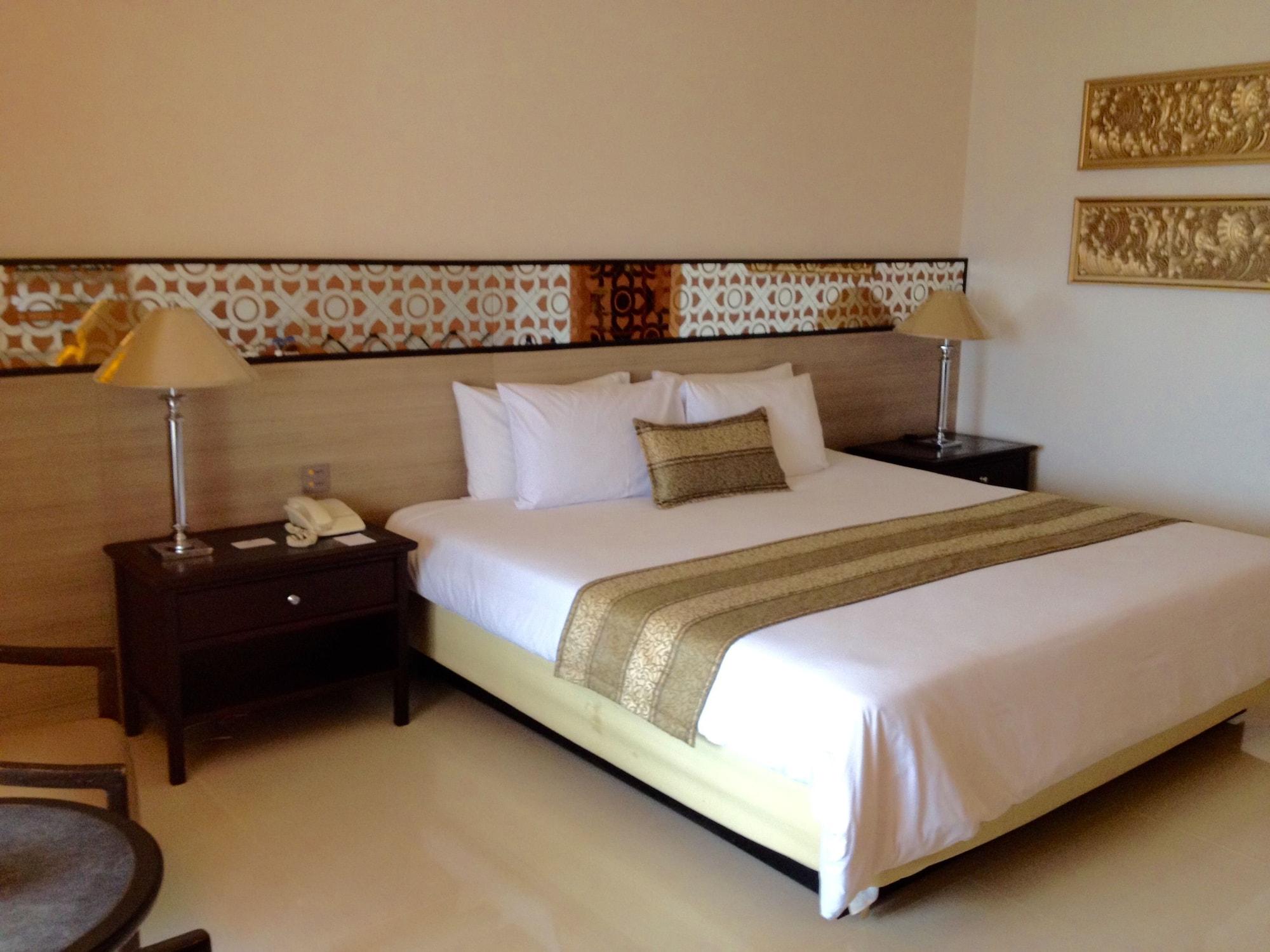 Indra Regent Hotel