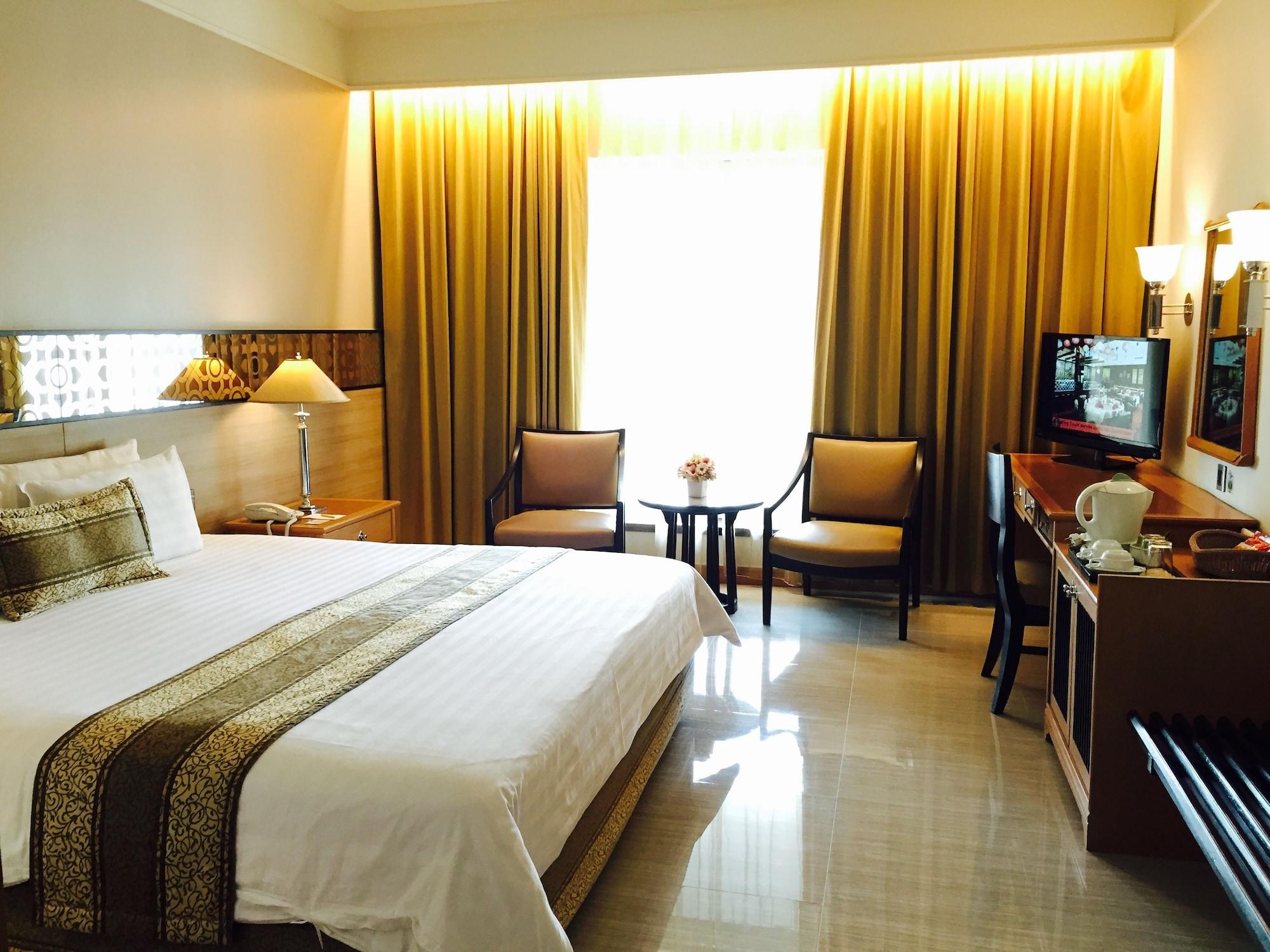 Hotel Indra Regent