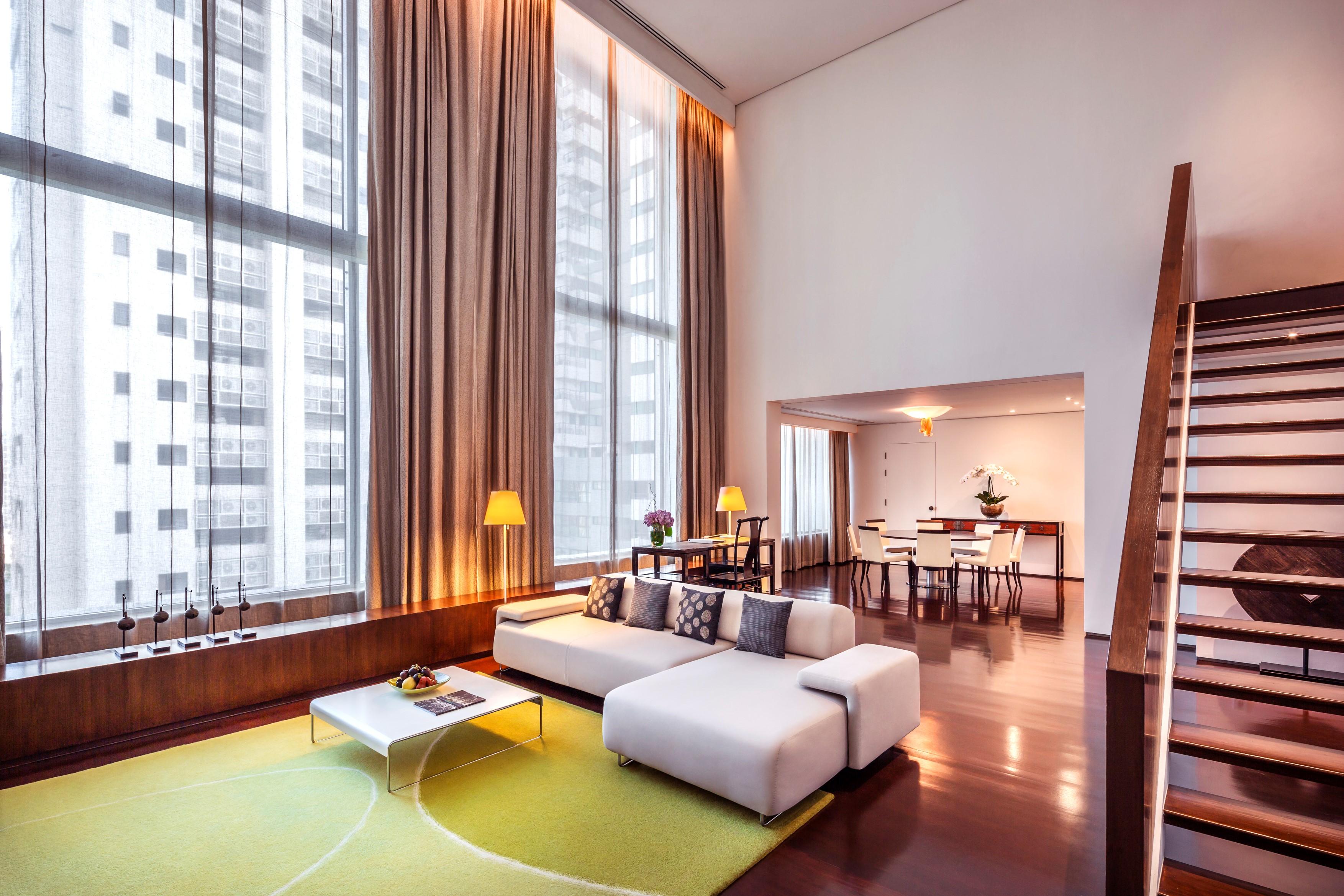 Hotel Metropolitan 5*