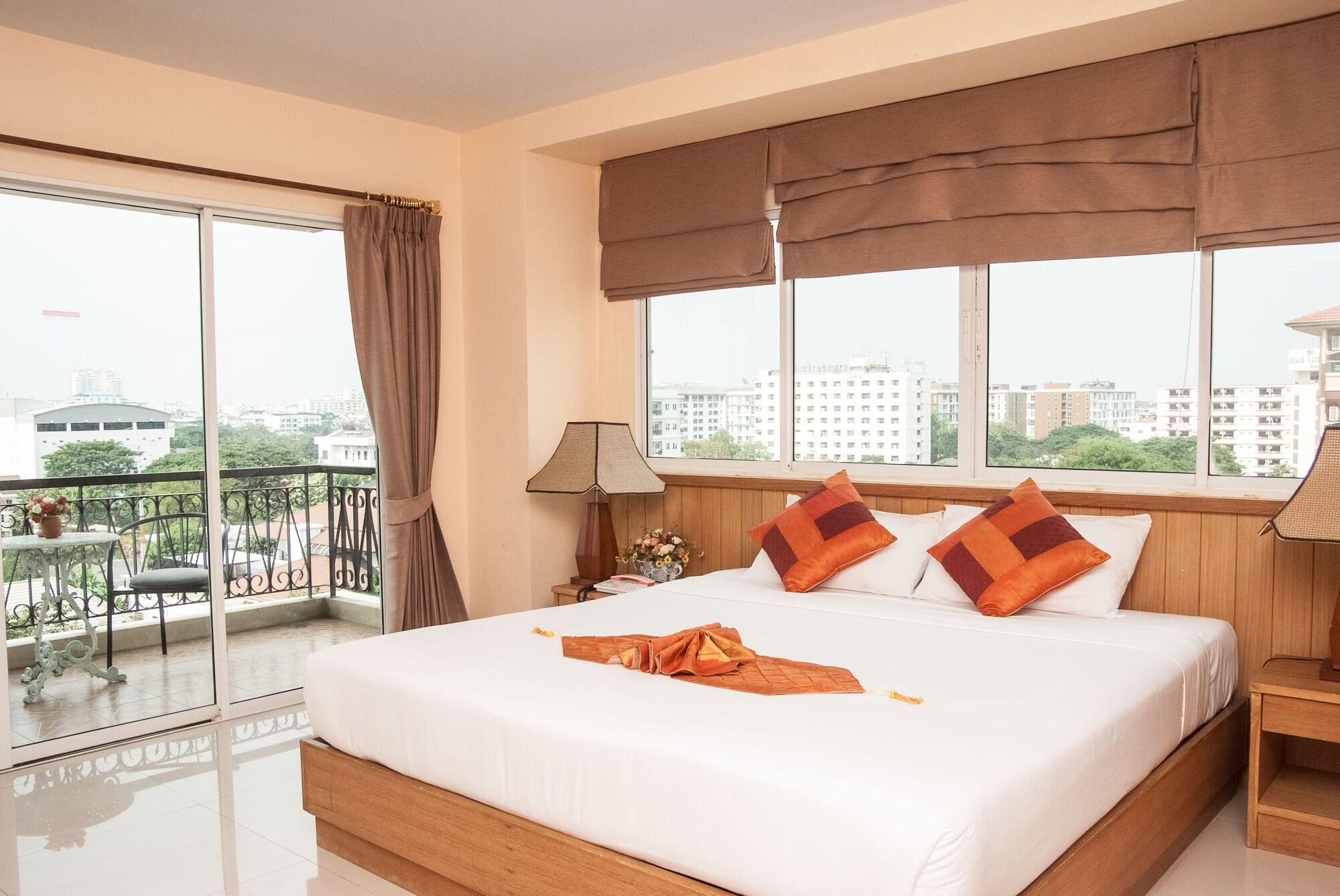 Metro Point 4* Bangkok