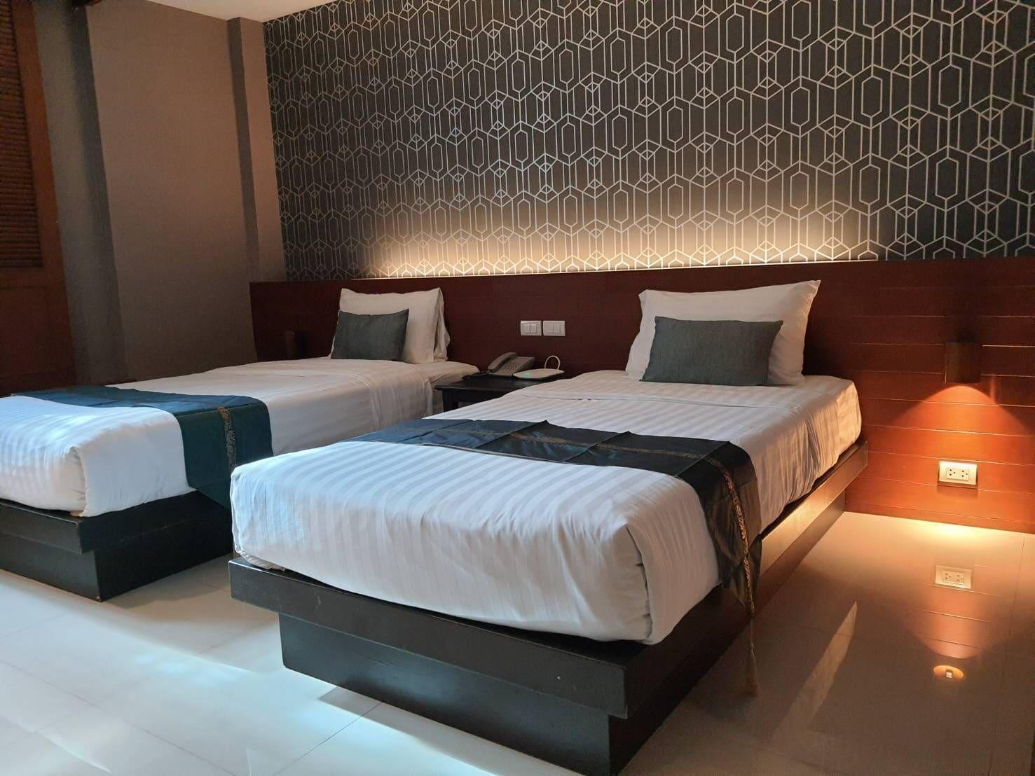 W 21 3* Bangkok