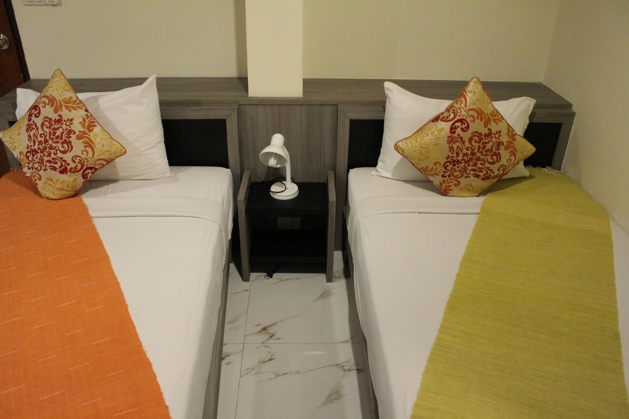 Samsen Sam Place Bangkok