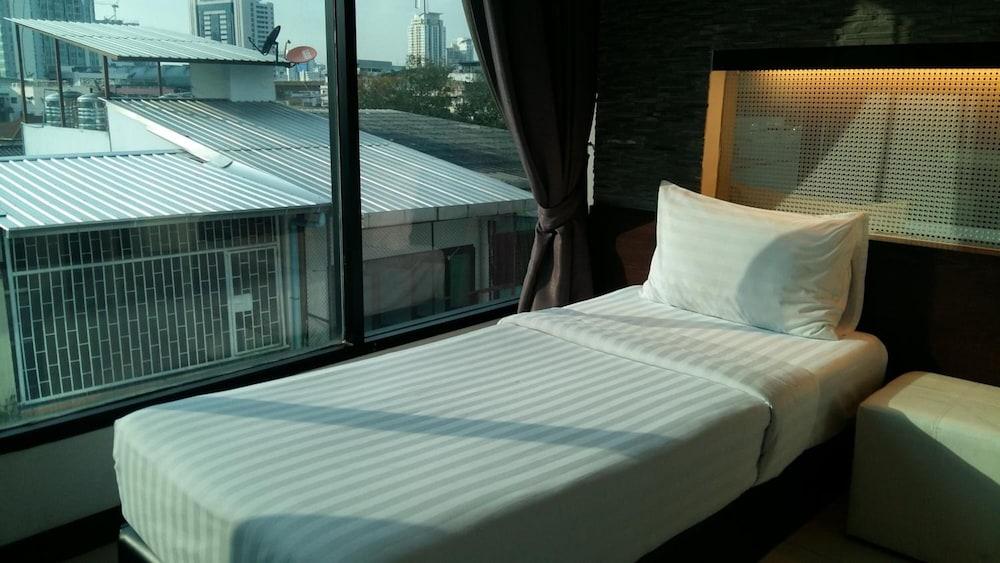 Collection O The Airport Link Hotel Bangkok