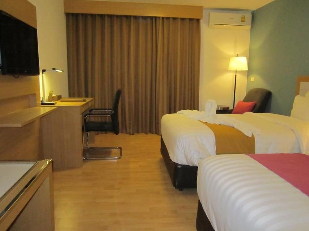 Hotel Maple