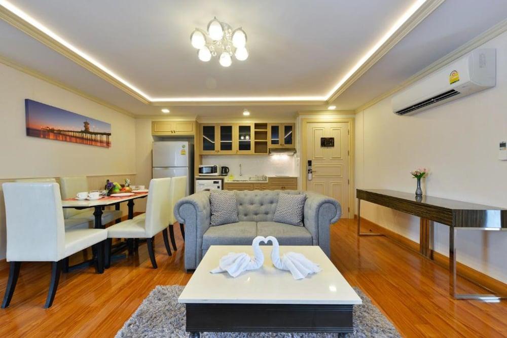 Aspira Hana Executive Thonglor Hotel Bangkok