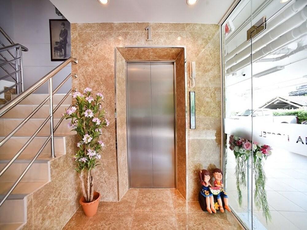 Parvena 3* Bangkok