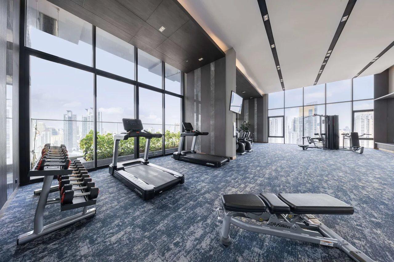 Wyndham Queen Convention Centre Hotel 4*