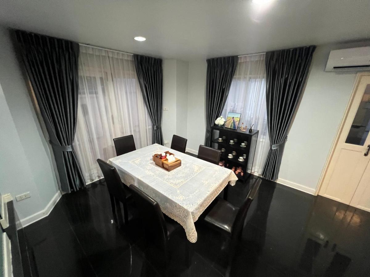 House Holiday home Bangkok