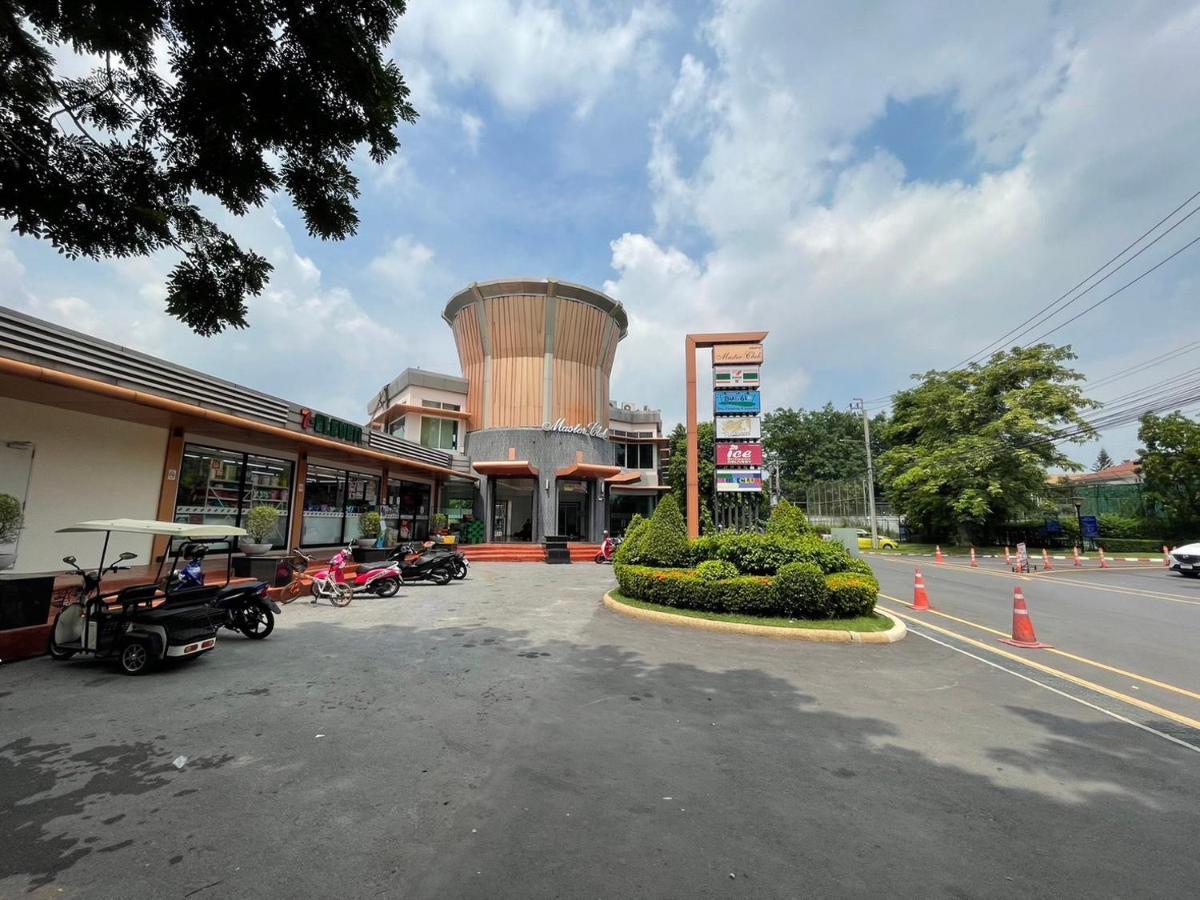 Anna Home@lat Krabang Villa Bangkok