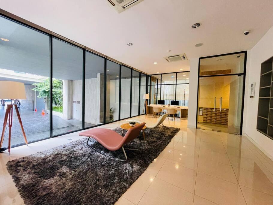 Cozy Spacious 1bed 1bath 500m Bts Thonglor Bangkok