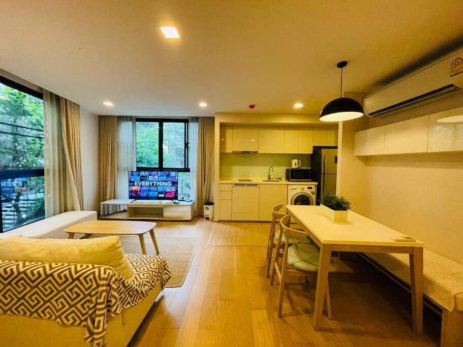 Cozy Spacious 1bed 1bath 500m Bts Thonglor