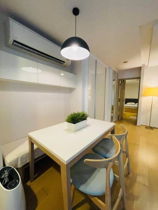 Cozy Spacious 1bed 1bath 500m Bts Thonglor Appartement Bangkok