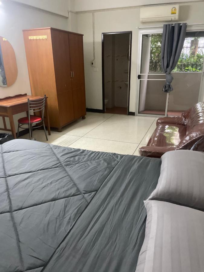 Viriyapon Bangkok