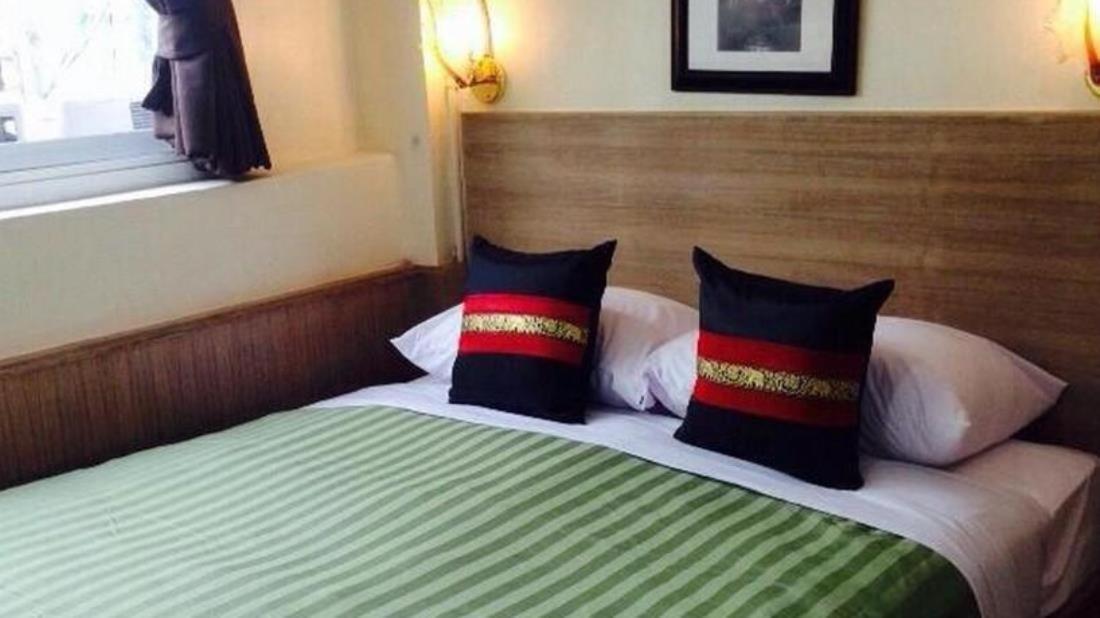 Sukhumvit 20 Guest house