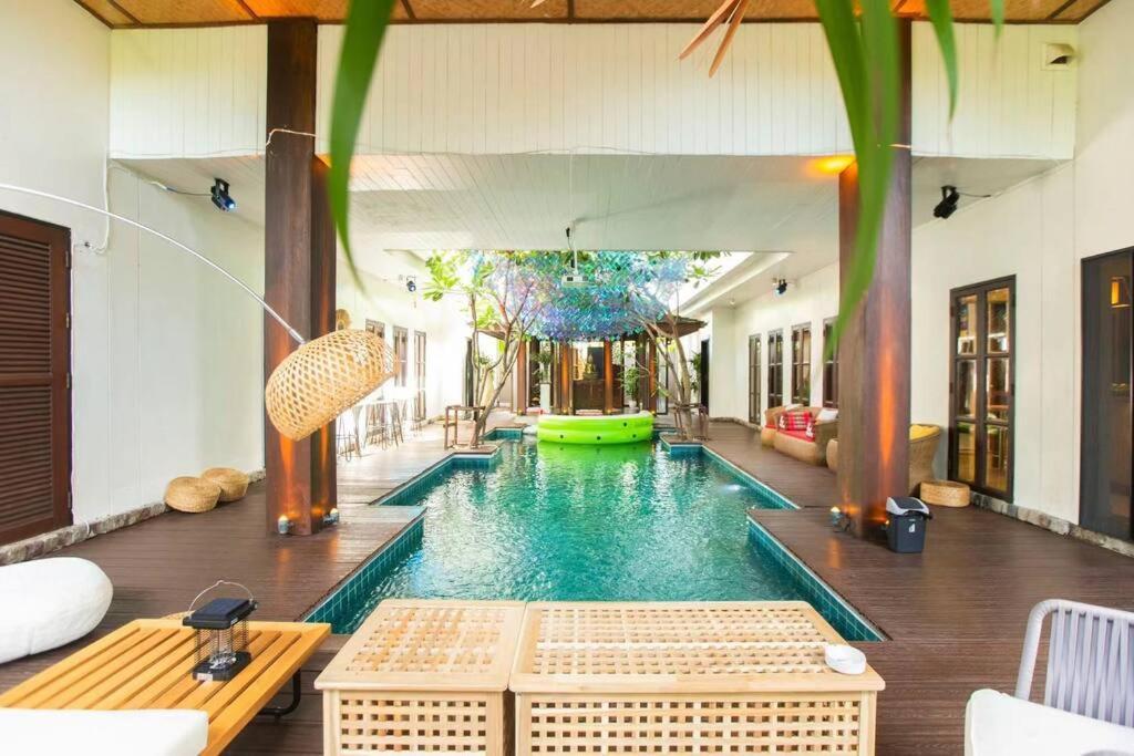 Villa Unparalleled Pool