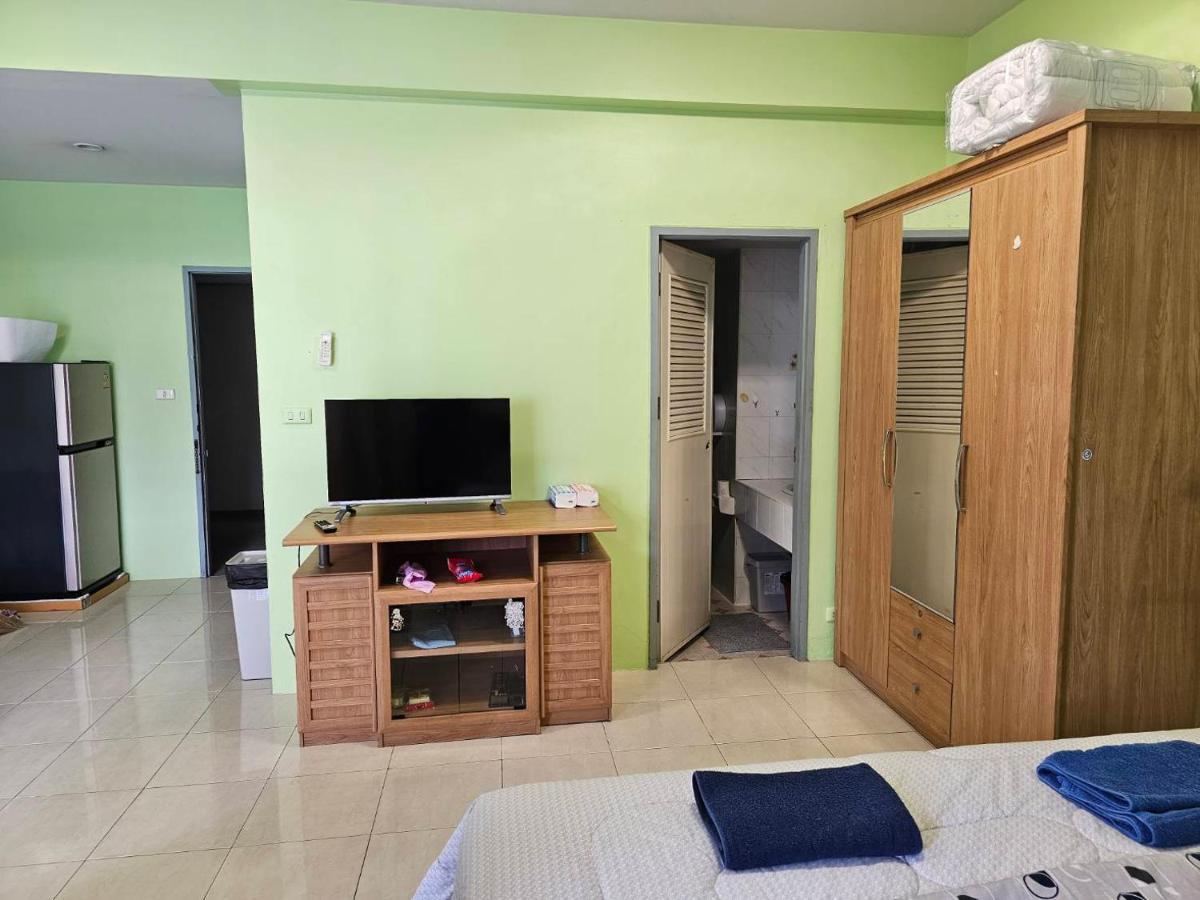 Apartment Cozy 1br Walk To Bts And Airport Rail Link Close To Malls 12