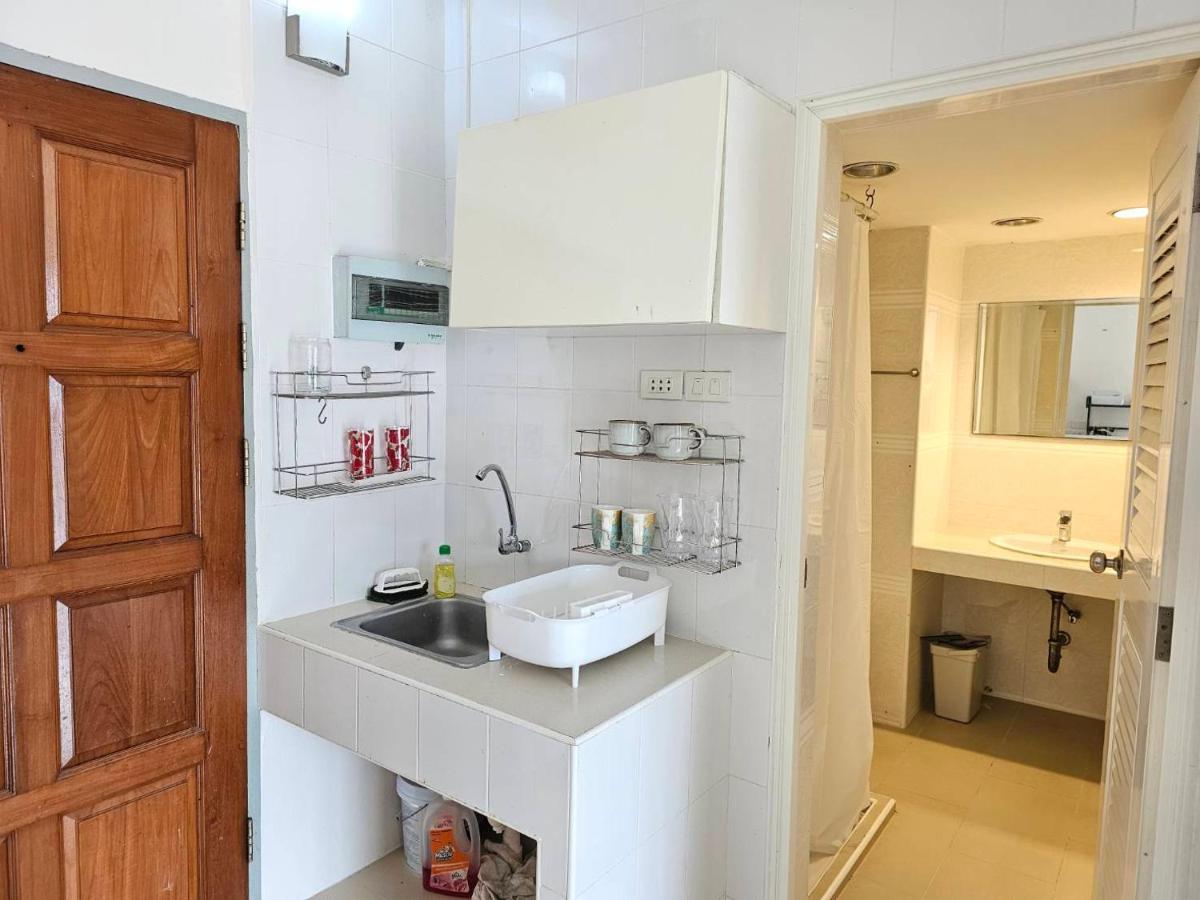 Cozy 1br Walk To Bts And Airport Rail Link Close To Malls 12 *