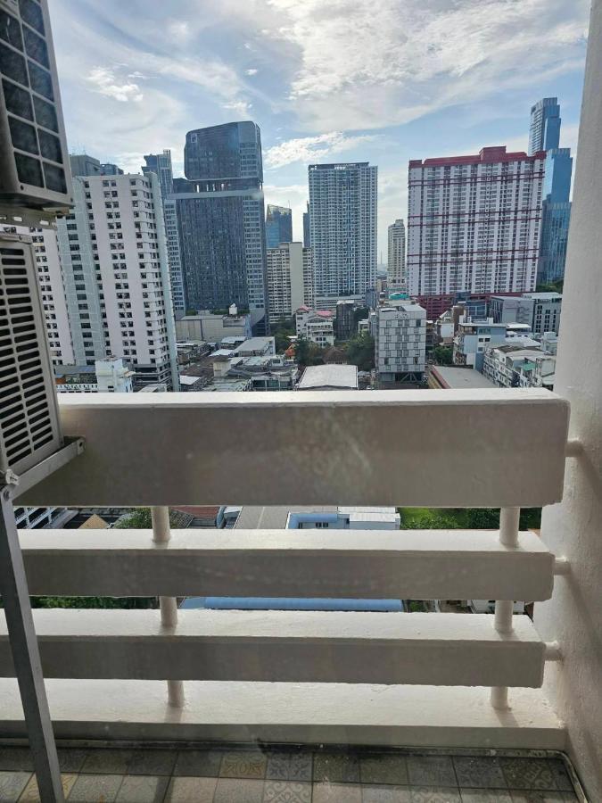 Apartment Cozy 1br Walk To Bts And Airport Rail Link Close To Malls 12 Bangkok