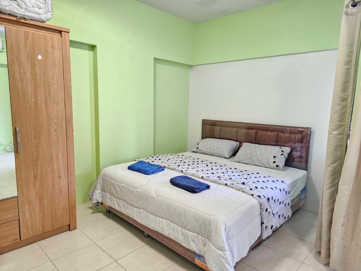 Cozy 1br Walk To Bts And Airport Rail Link Close To Malls 12 Apartment