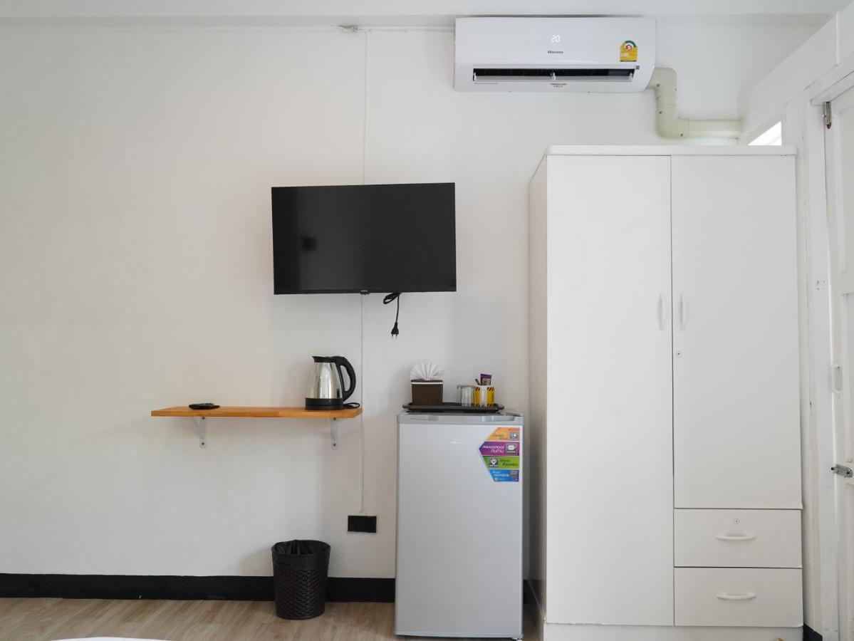 Hotel Roomquest It Square Don Mueang Airport Bangkok