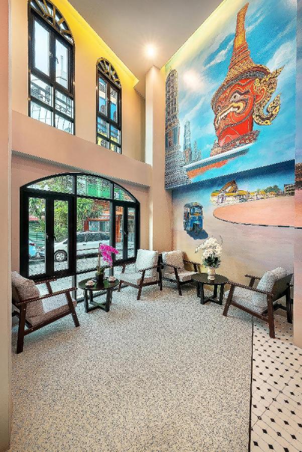 Phra Nakhon Poshtel Hostel *