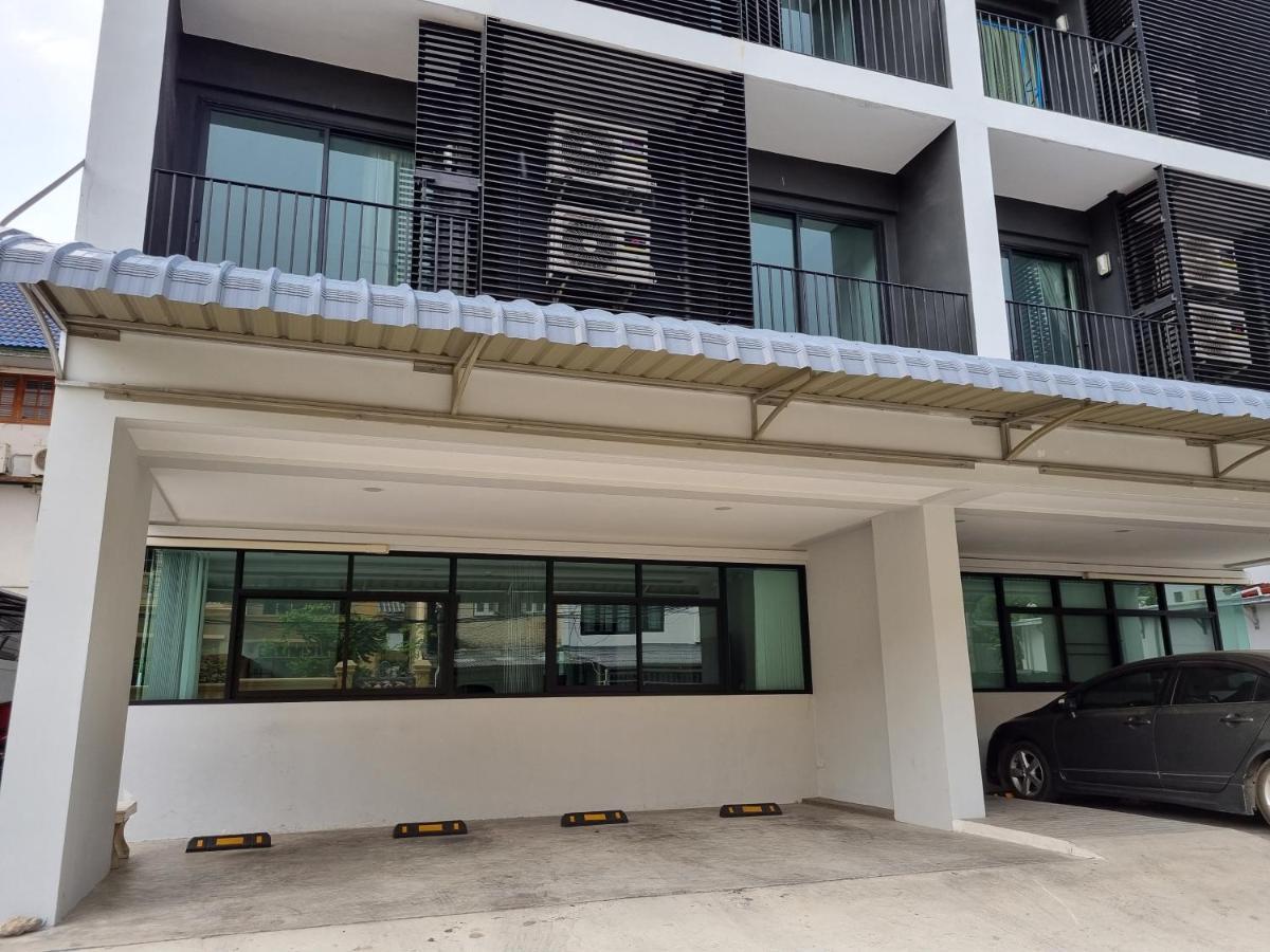 Aparthotel Tiara Place *