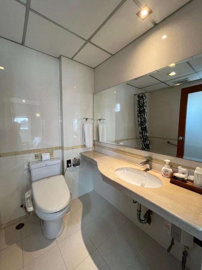 Hotel Jhouse Thonglor Bangkok