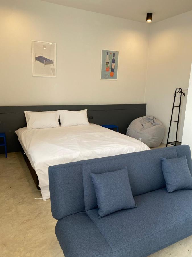Pier 808 Hostel