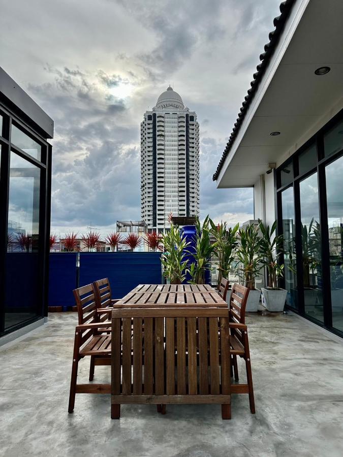 Pier 808 * Bangkok