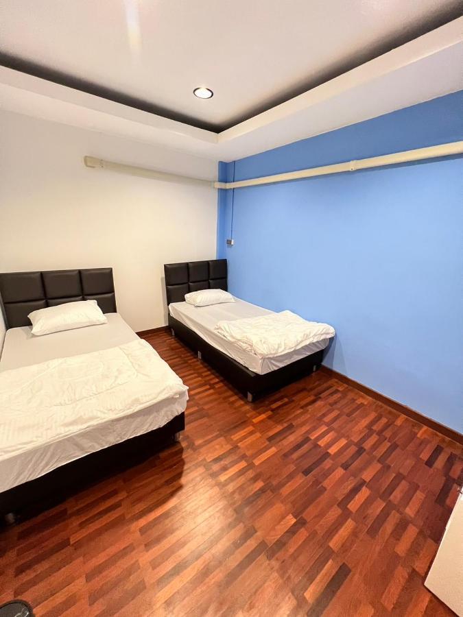 Noc House