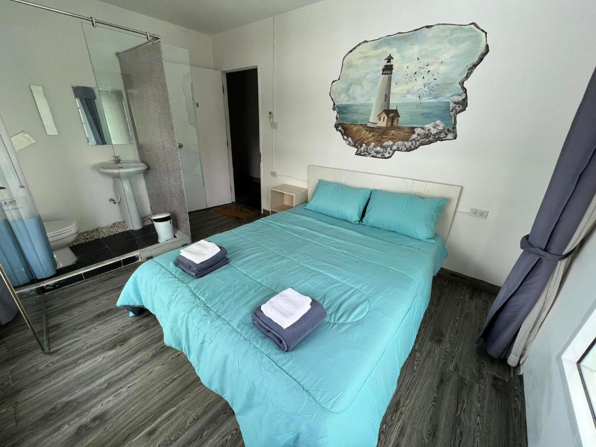 Asrama Comfy Crib