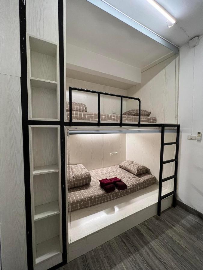 Comfy Crib Asrama *