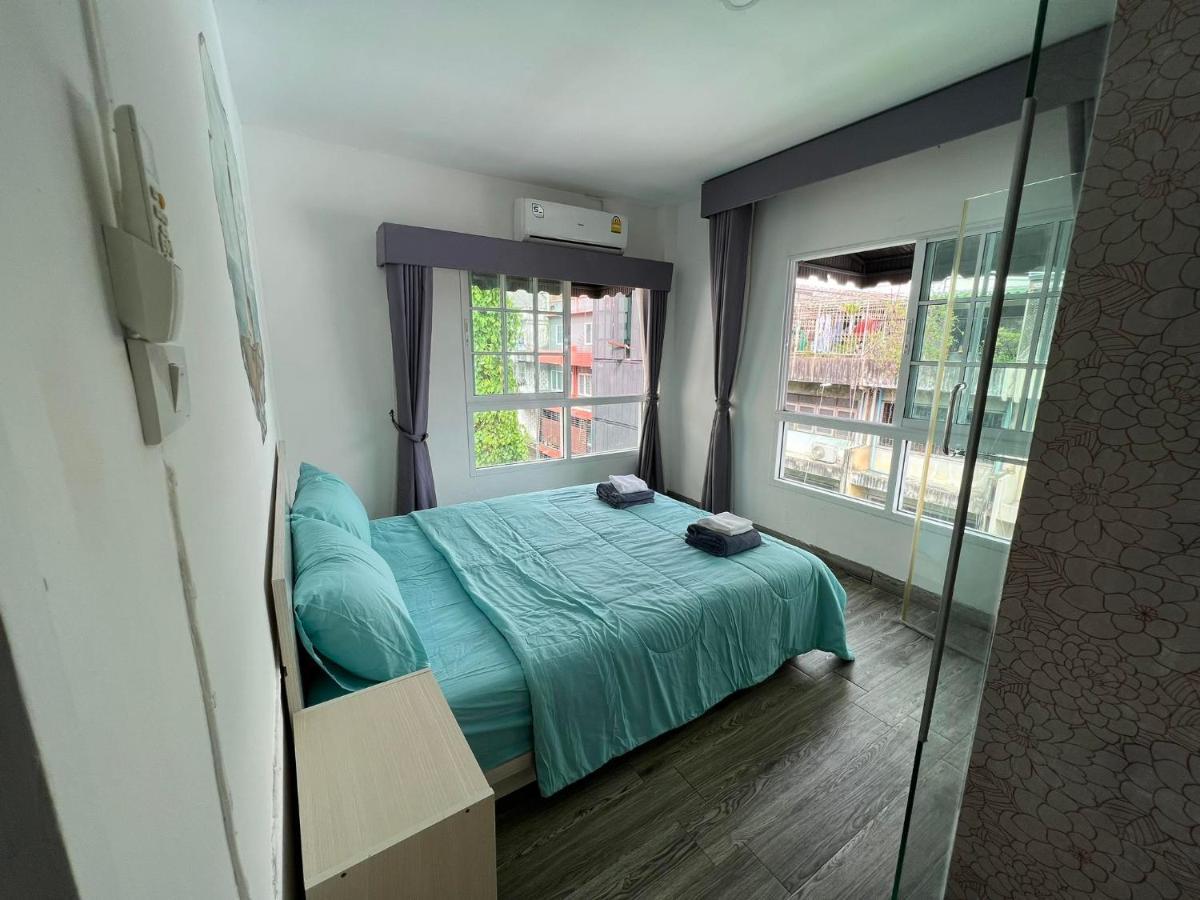 Asrama Comfy Crib Bangkok