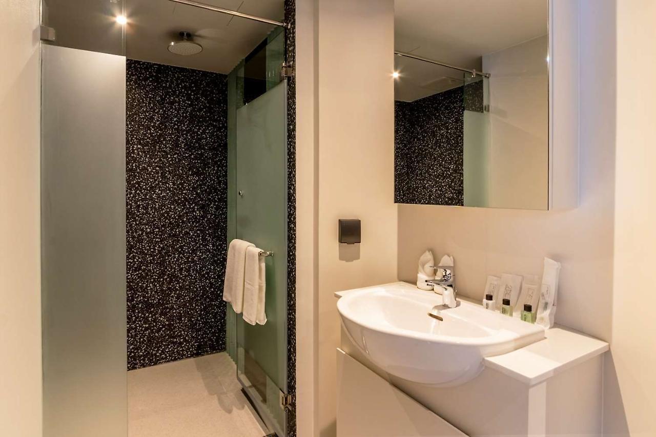 Seekers Finders Rama Iv Surestay Collection By Bw Hotel