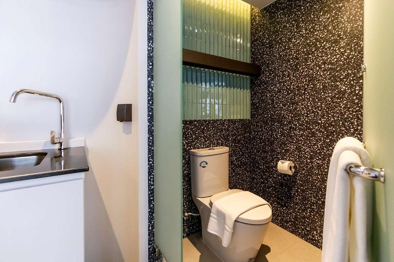 Seekers Finders Rama Iv Surestay Collection By Bw Hotel