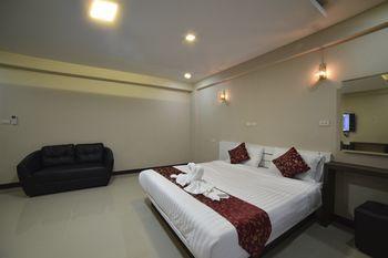 Hotel Gold Airport