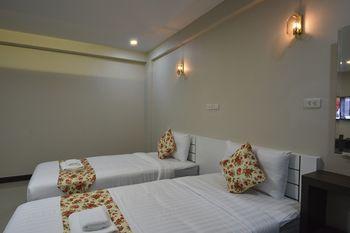 Hotel Gold Airport 3*