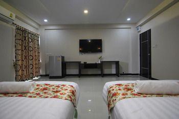 Hotel Gold Airport 3*
