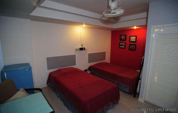 Hotel House 3*