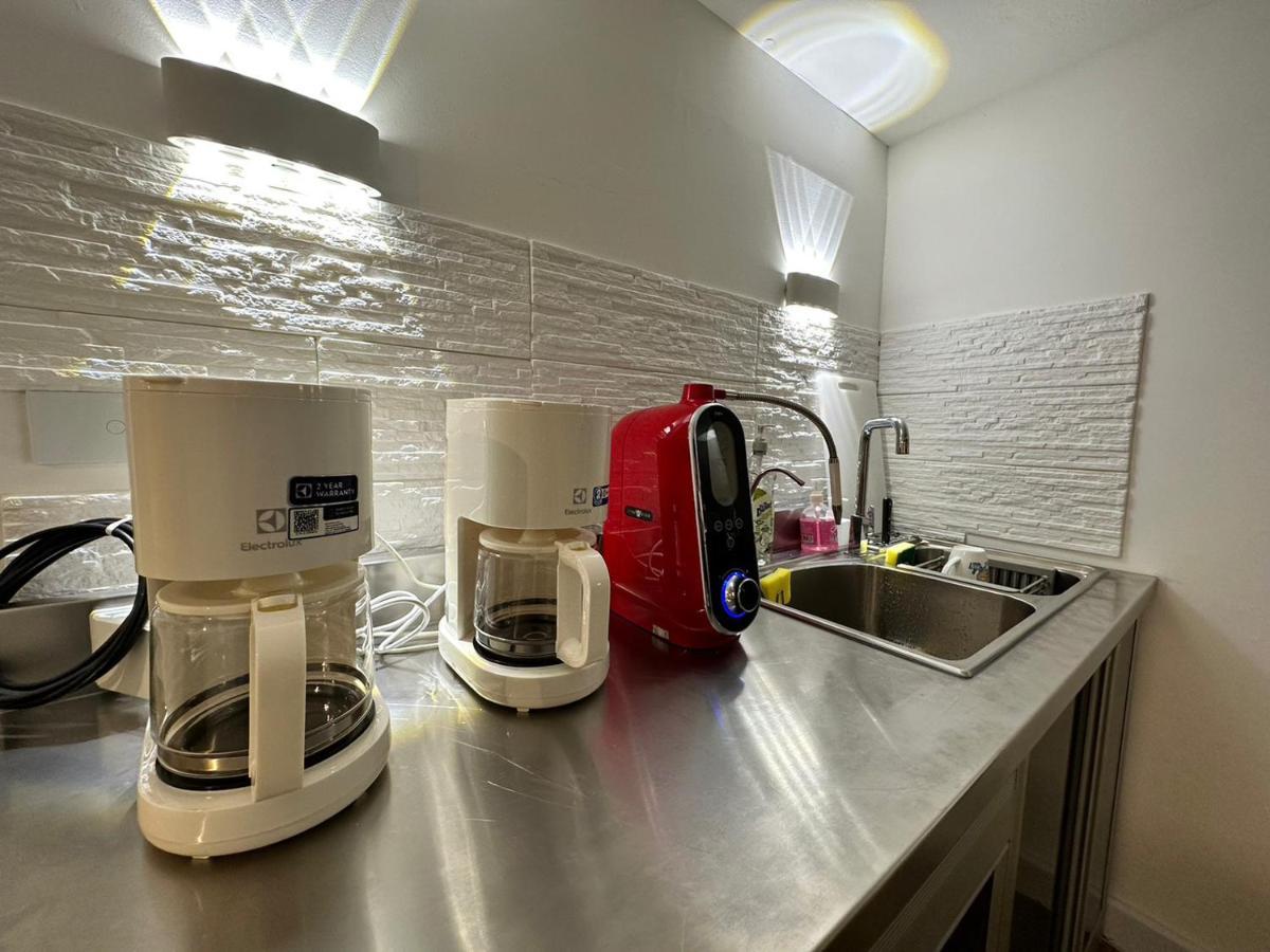Hostel The White Den Sukhumvit 44 *
