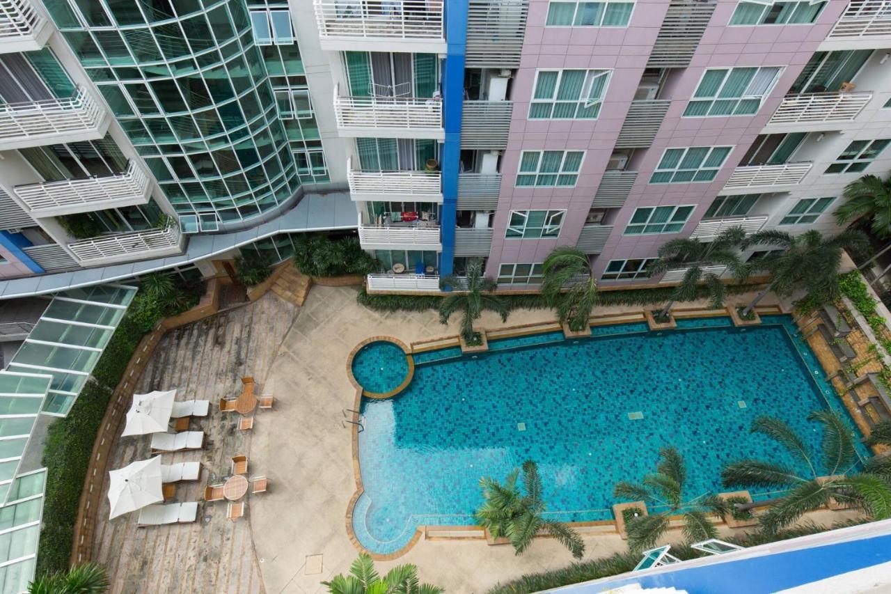 Apartment 8th Floor 2brs Penthouse 700m Walk To Ekkamai Bts Station Bangkok